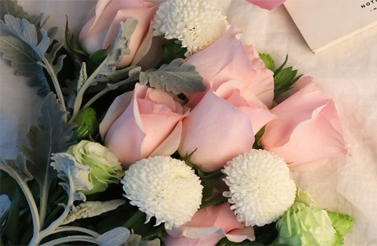 白雀筑橋，星夢(mèng)傳書，星語(yǔ)星愿，似錦年華，品源電子與您相伴。七夕節(jié)快樂(lè)！